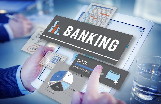 banking2ffintech_shutterstock_400246663.jpg